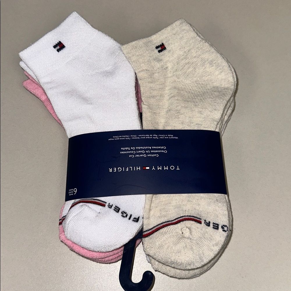 Tommy Hilfiger White Pink Oatmeal Heather Quarter Cut Socks 6 Pack